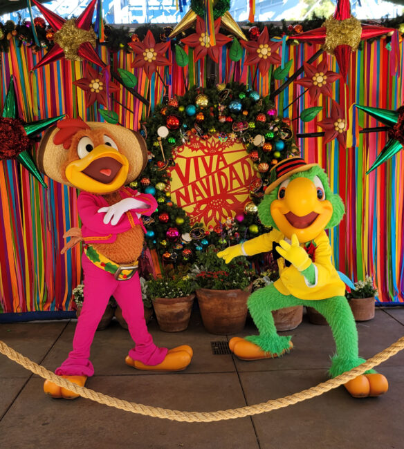 What Holidays Does Disneyland Decorate For Disneyland Tips