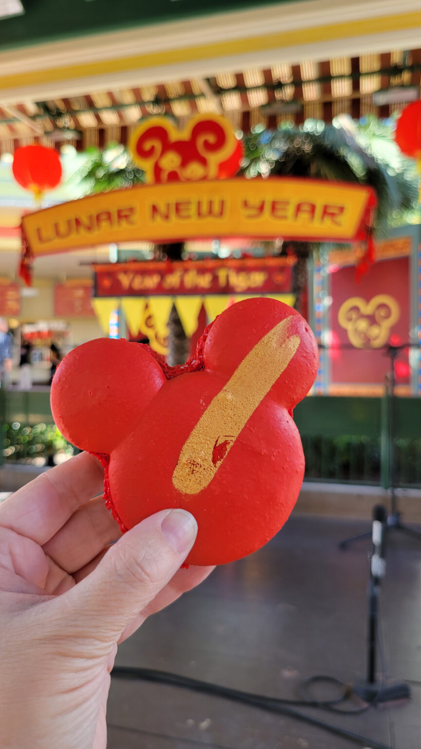 What Holidays Does Disneyland Decorate For Disneyland Tips